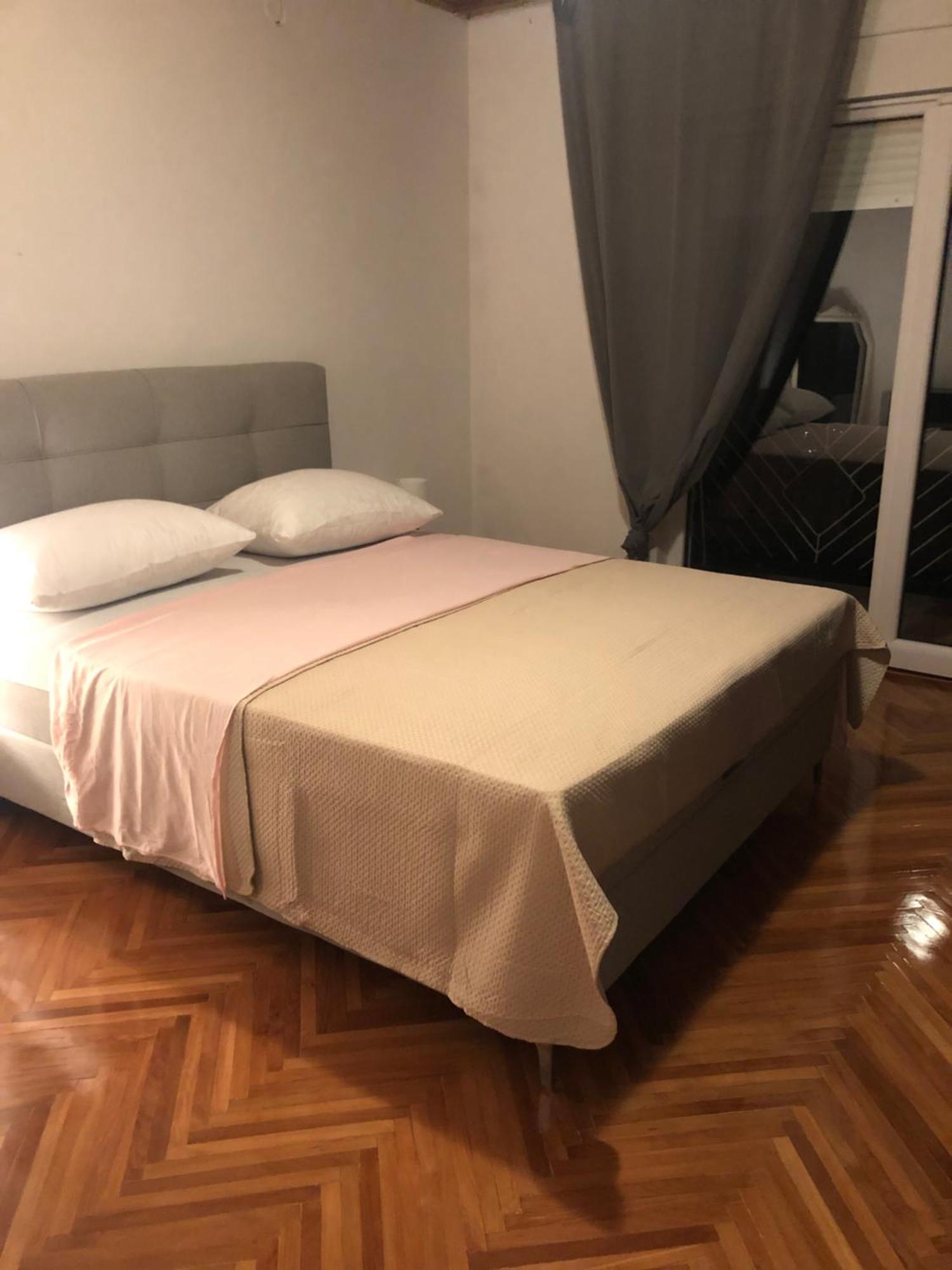 Lorena Senj  Ngoại thất bức ảnh
